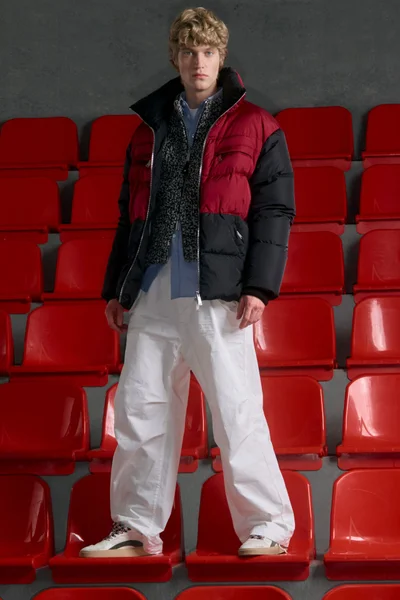 Look 14